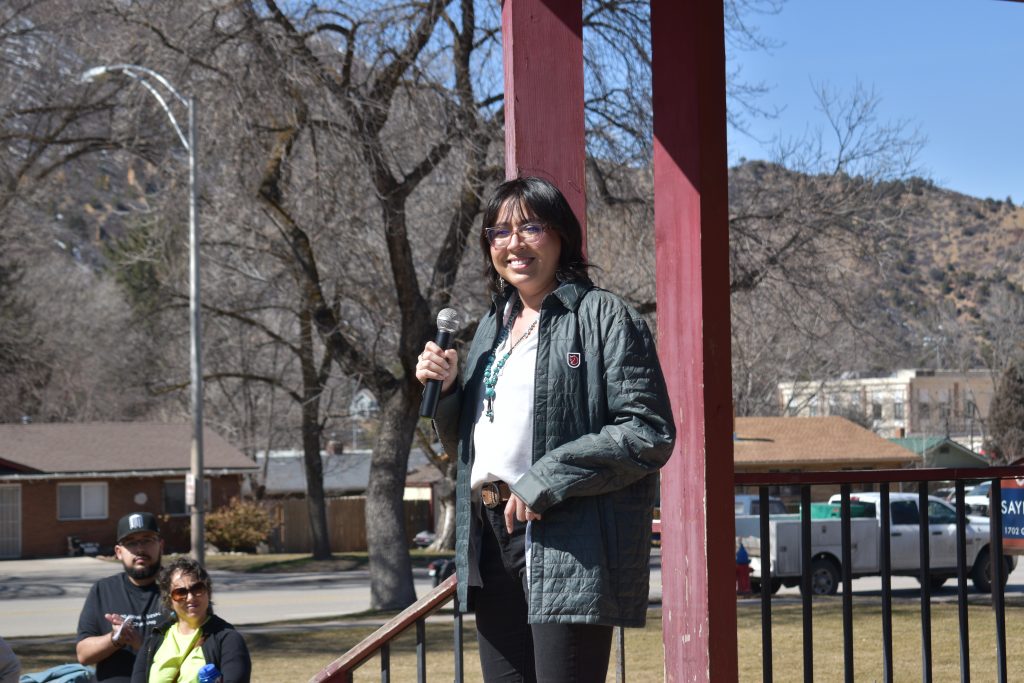 Voces Unidas holds Glenwood Springs rally in response to Garfield ...