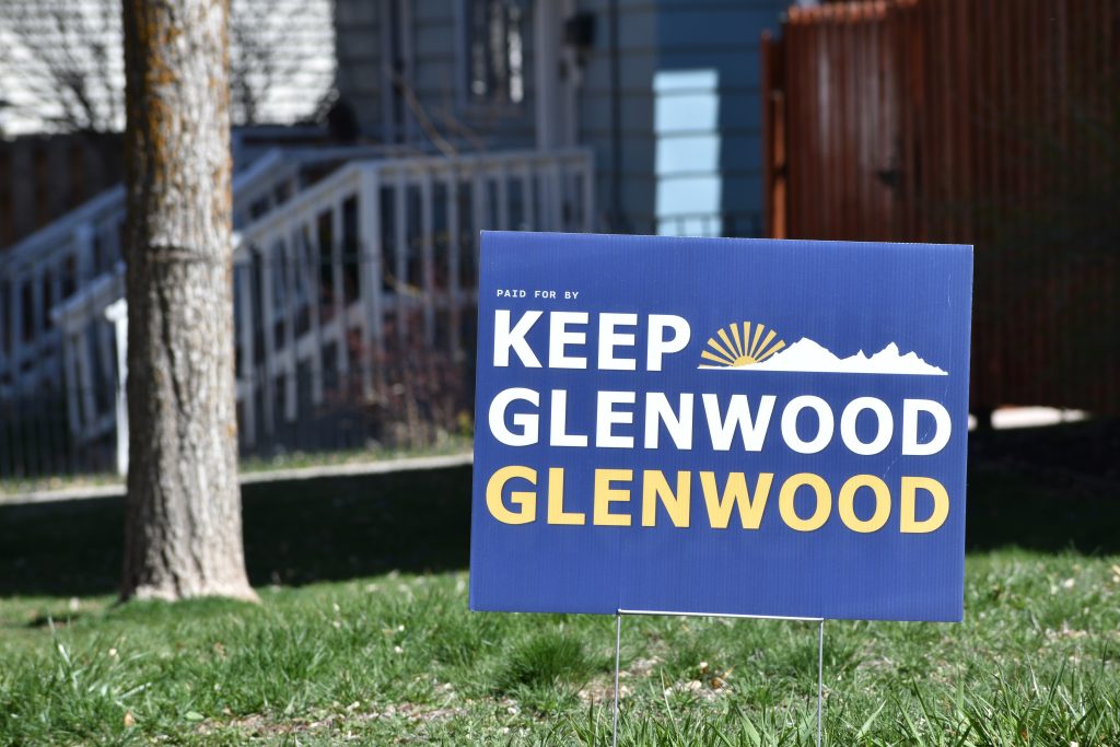 Glenwood Springs residents and developers weigh in on Ballot Question A's impacts - Vimarsana News