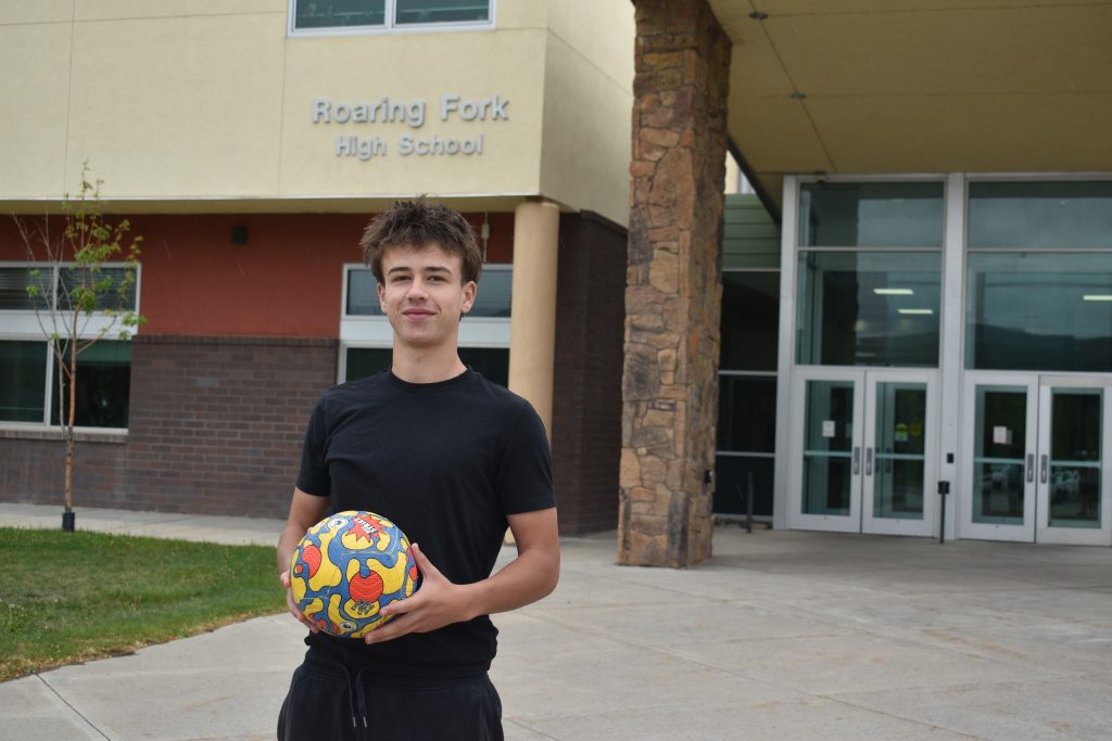Graduate profile: Foster Hayes, Roaring Fork High School - Vimarsana News