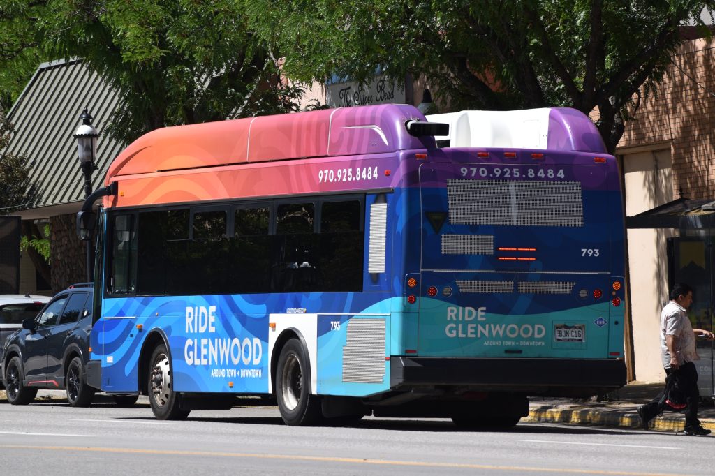 Glenwood Springs resumes discussions for new ondemand, appbased