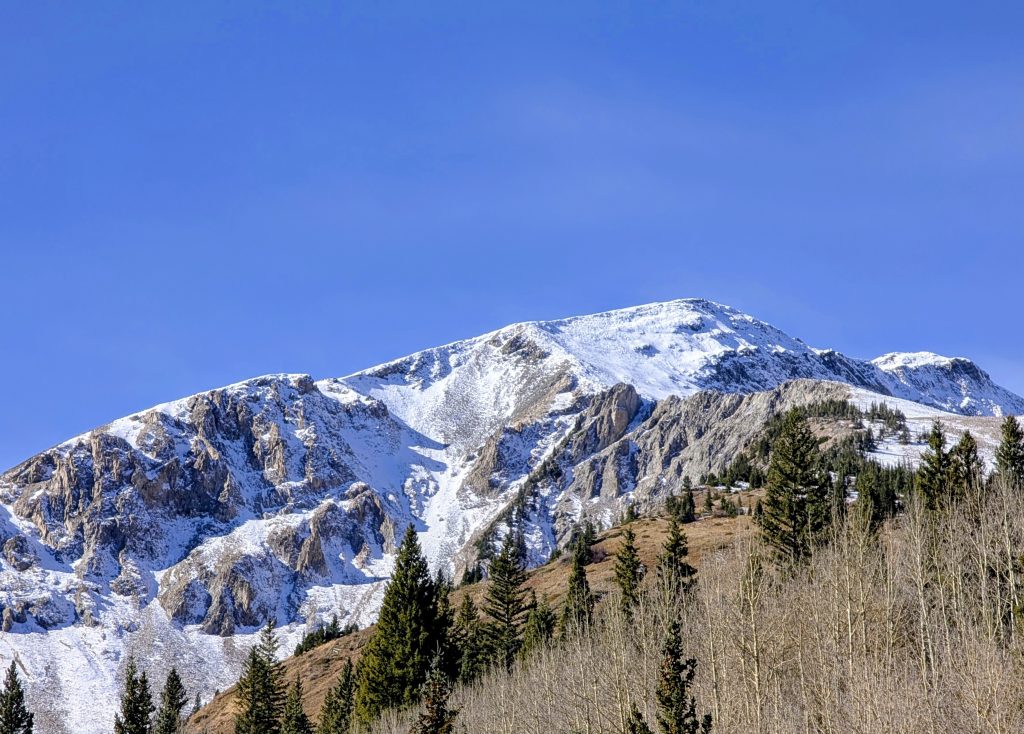 Colorado’s mountains could see up to 20 inches of snow this weekend. Here’s what it means for snowpack, road conditions.