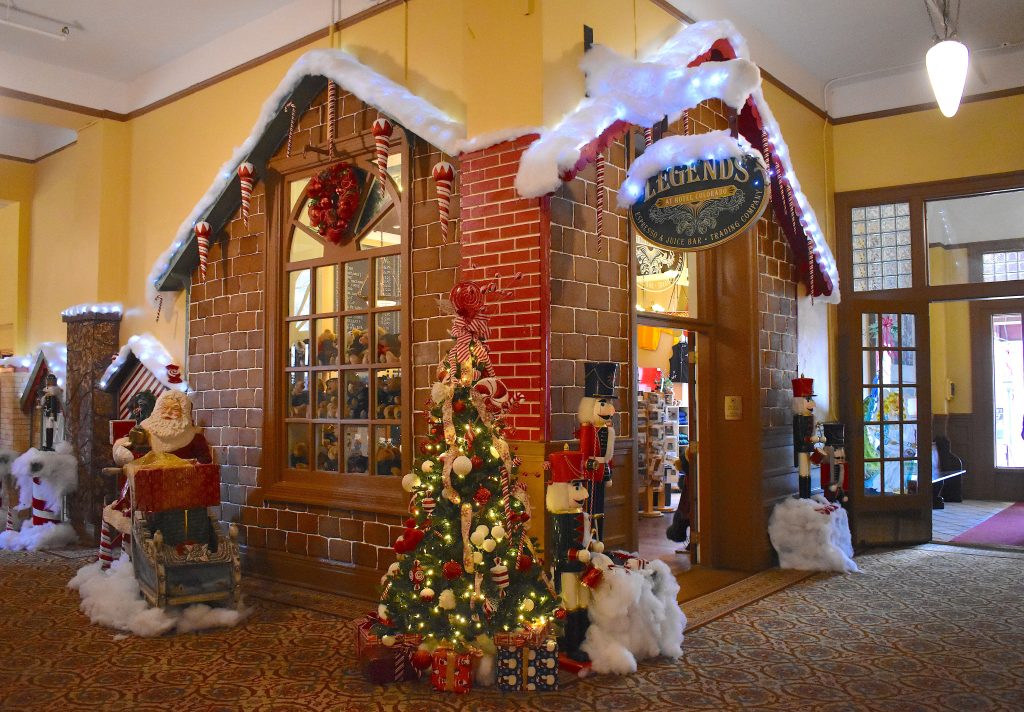 Hotel Colorado’s life-size gingerbread house named among top 25 gingerbread displays by Historic Hotels of America for 5th straight year