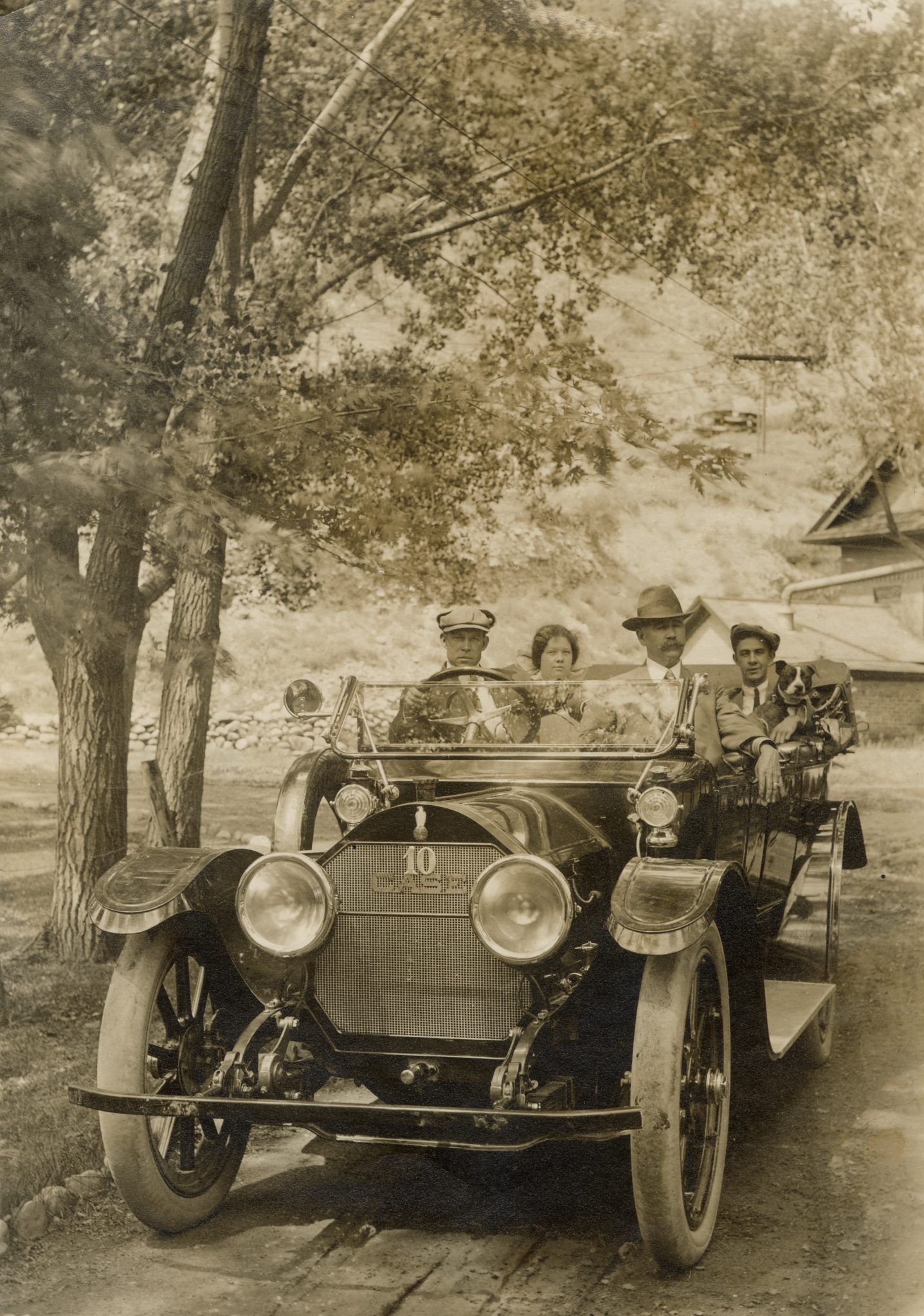 Glenwood Springs Historical Society archive: Ed Hughes remembered as ...