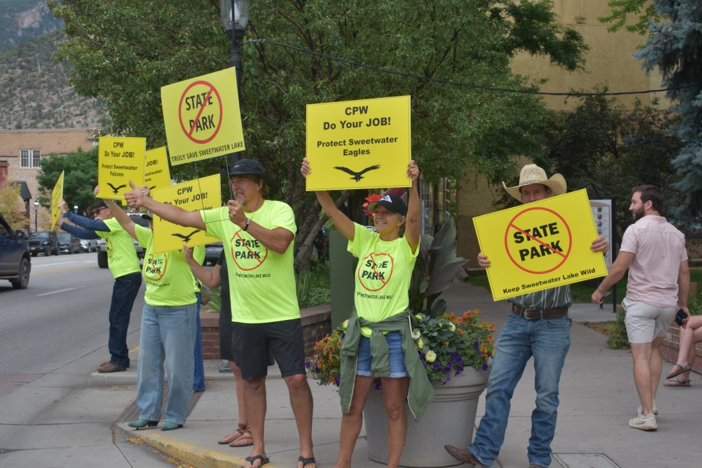 Sweetwater Lake plans draw protest in Glenwood Springs