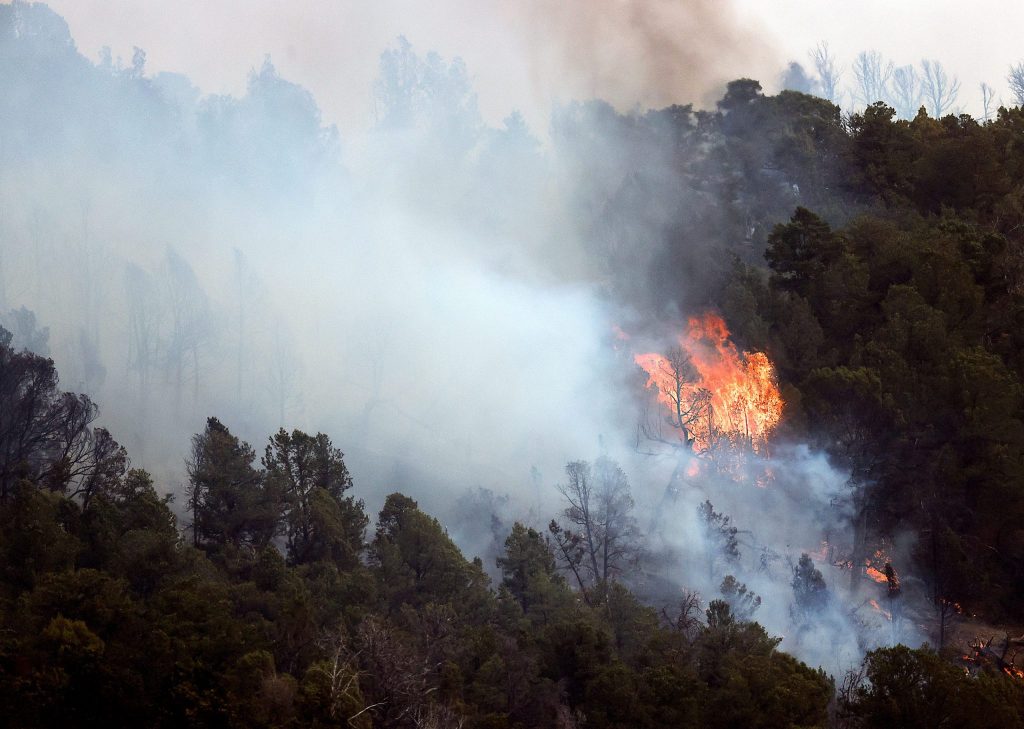 Trump administration approves federal disaster relief for Aspen Acres and Gold Mountain fires