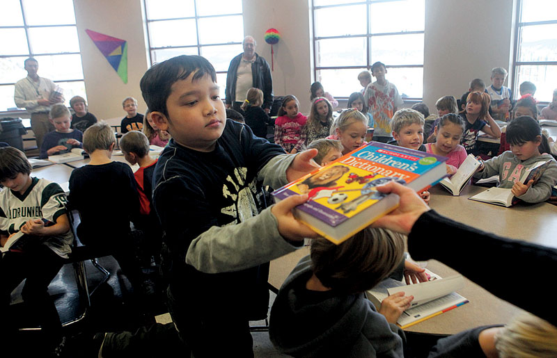 A decade of dictionaries in Eagle County | VailDaily.com