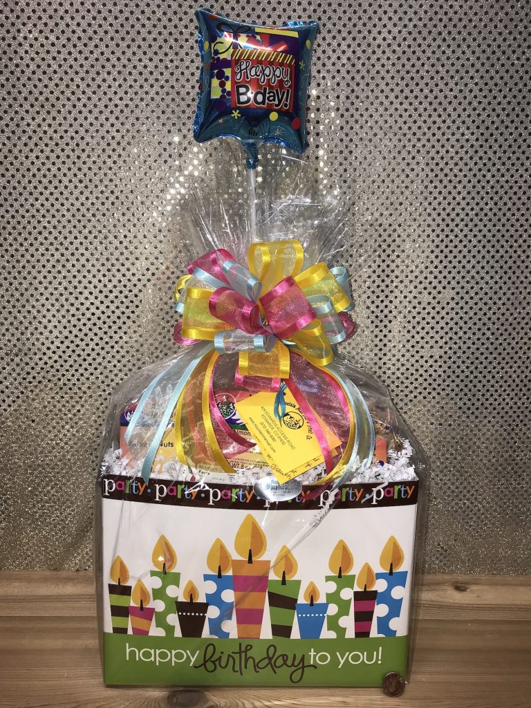 Mountain Man Fruit & Nut Co. let’s you add other items like wine, personal gifts, even fresh fruit to a basket before it’s wrapped up. 