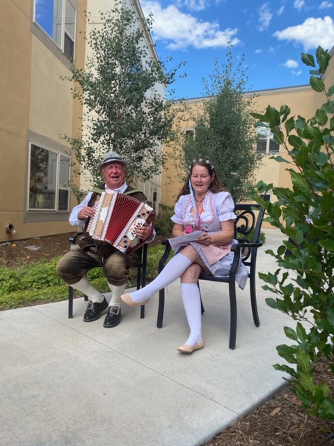 When Castle Peak was restricted from providing indoor concerts for its residents due to the pandemic, the staff got created and arranged for safe and distanced outdoor concerts.