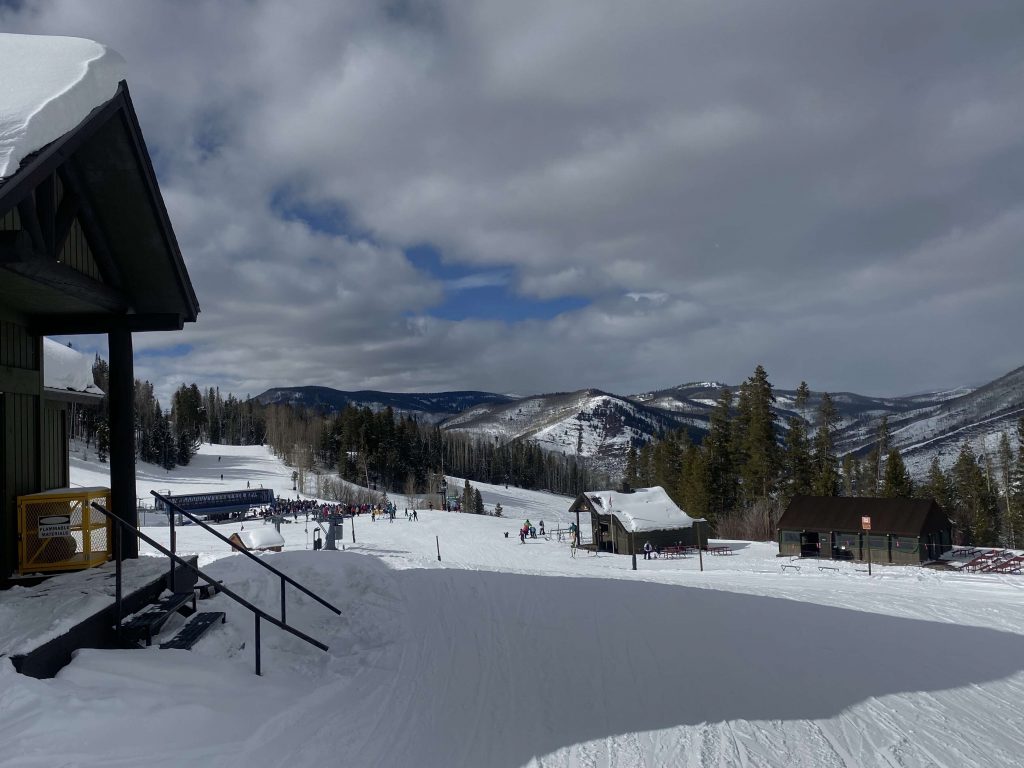 New chicken sandwich spot The Coop opens near Chair 2 on Vail Mountain