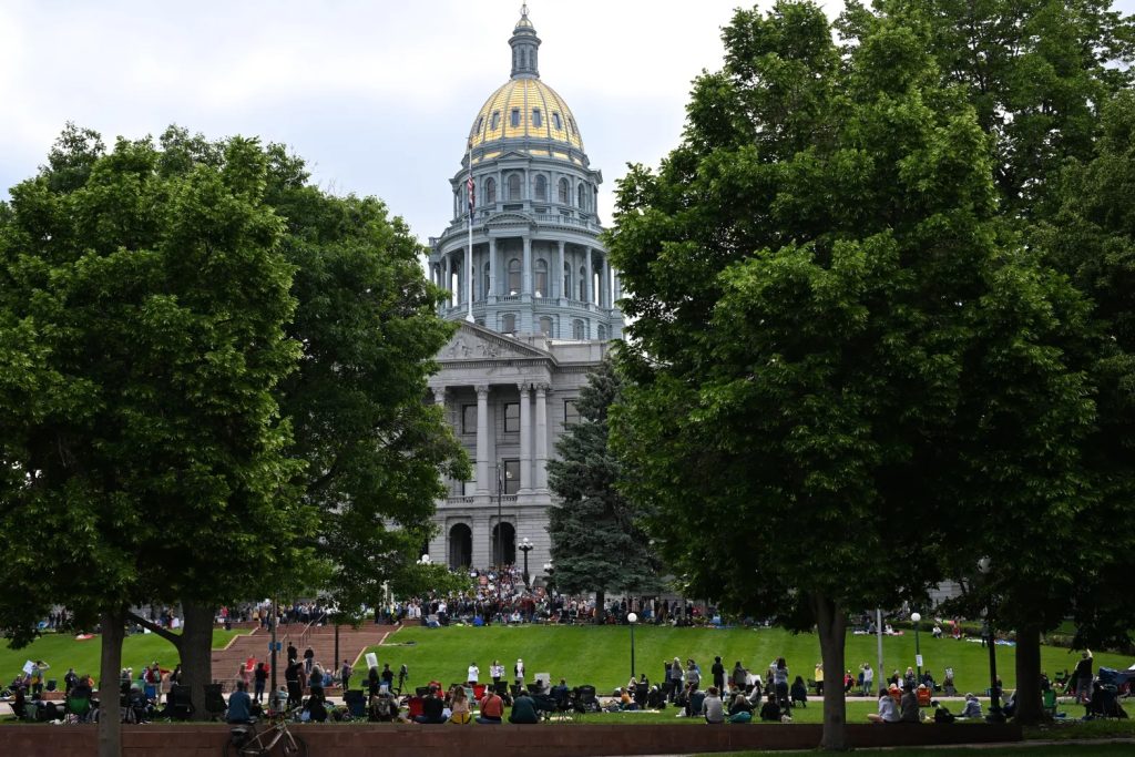 Colorado's 2024 legislative session begins with pleas from caucus leaders for decorum - Vimarsana News