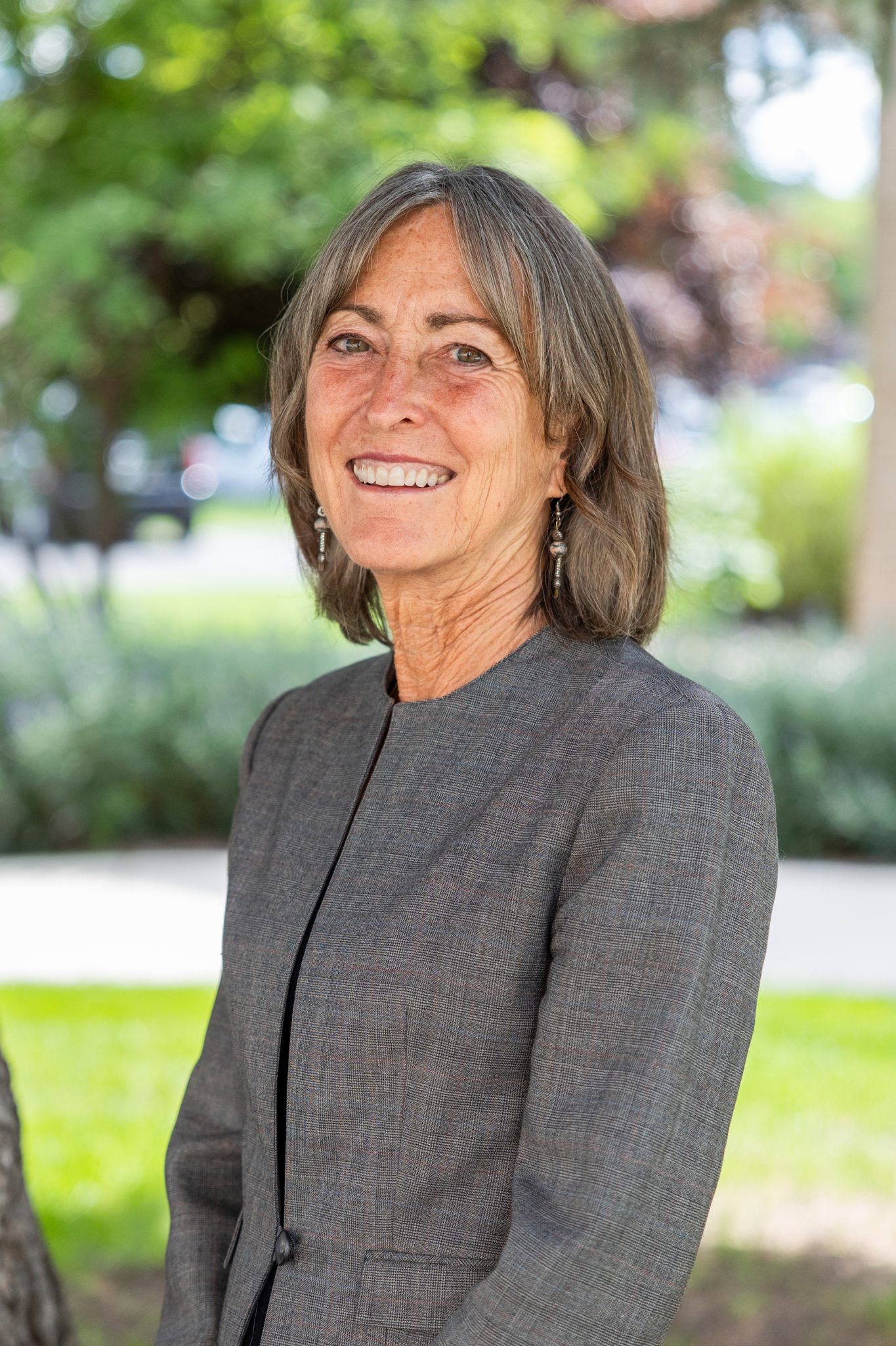 Colorado group honors Eagle County Commissioner Kathy Chandler-Henry