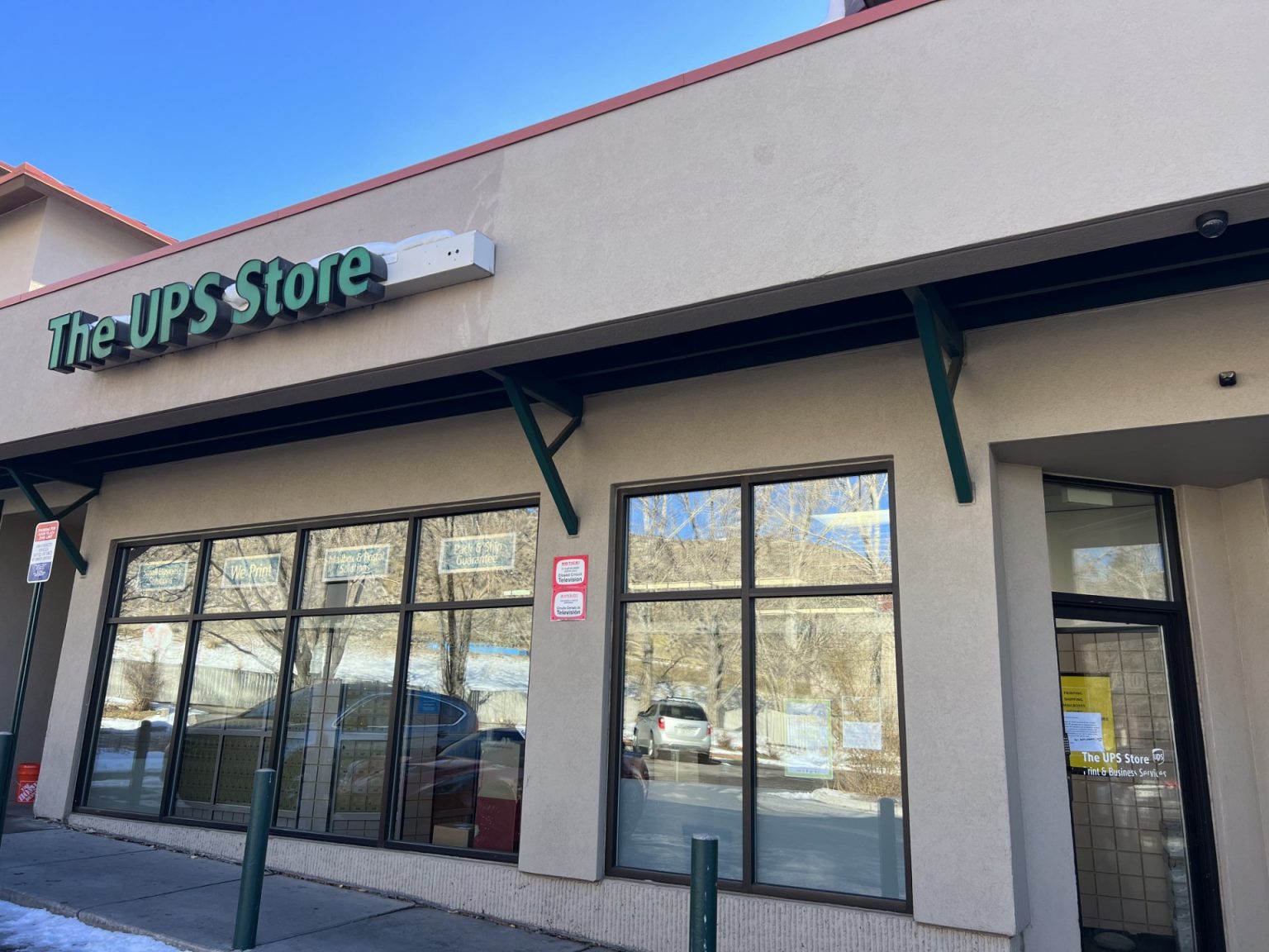 UPS stores in Eagle, Summit Counties are back to full operations