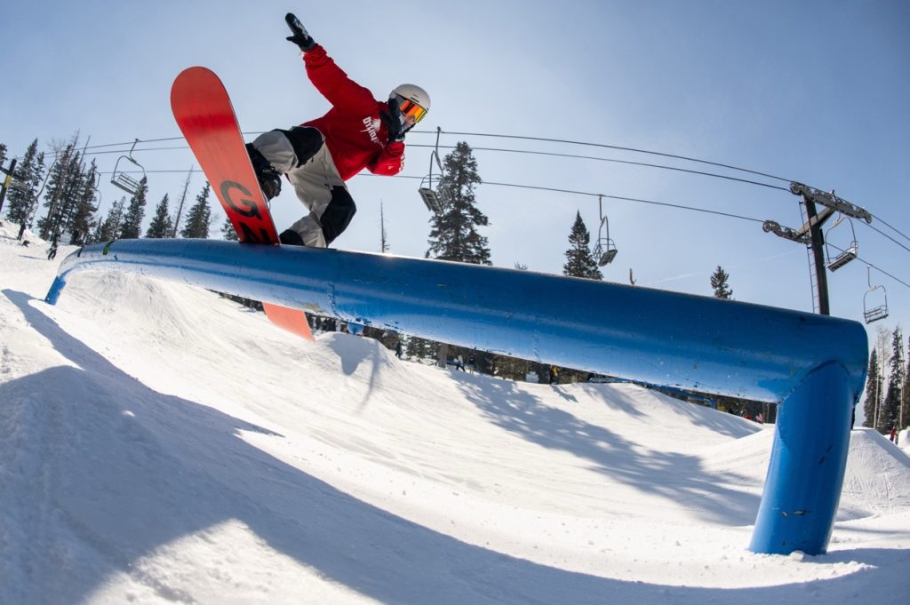 Colorado snowboarder to make X Games debut in first-ever women's knuckle huck - Vimarsana News