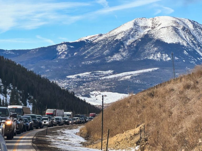 CDOT says post New Year s Day weekend traffic could break records on I