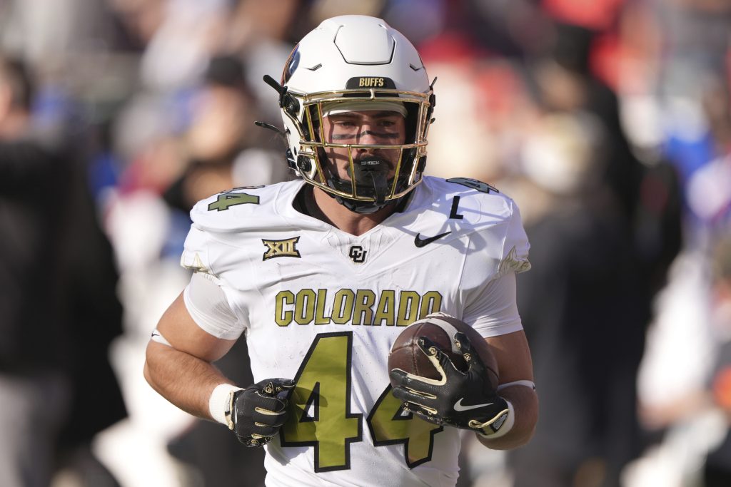 Nogometaš Charlie Offerdahl končal kariero zaradi pretresov možganov, posvetil se bo študiju zobozdravstva