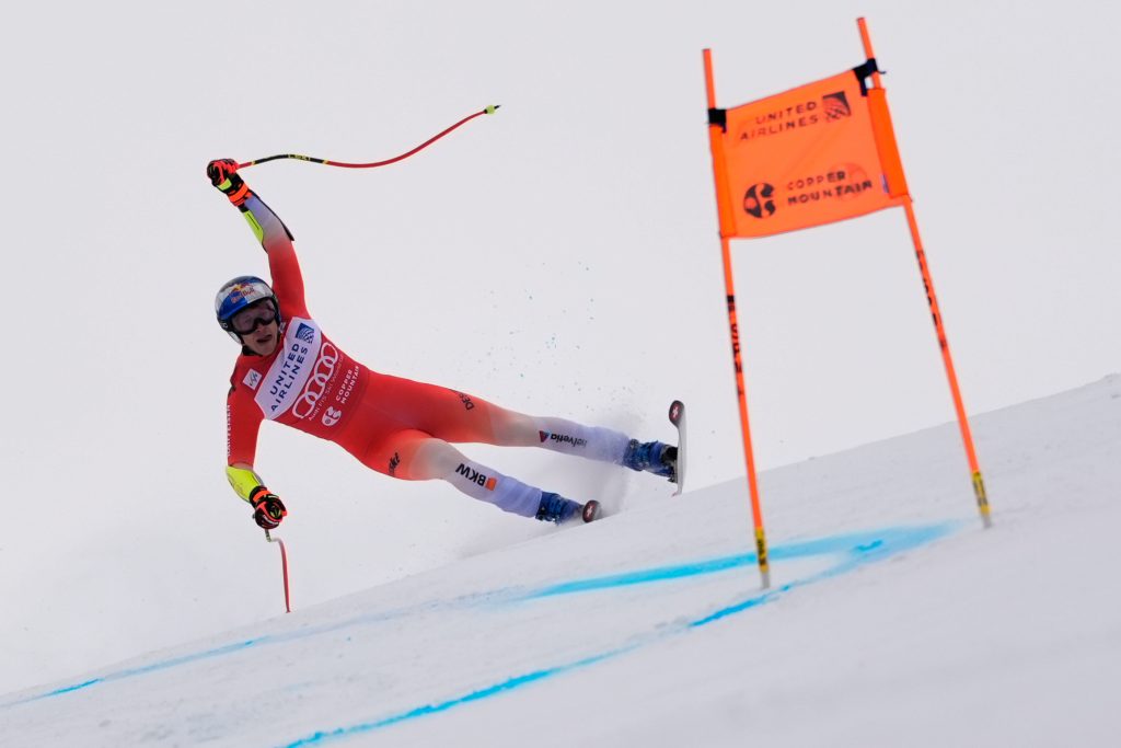 Marco Odermatt wins World Cup super-G on first day of Copper Cup
