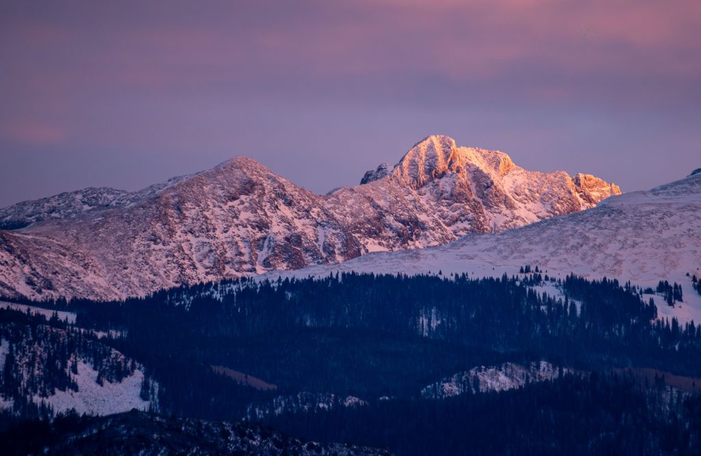 Some Colorado mountain ski towns could see a snowy Christmas amid warm, dry forecast ahead