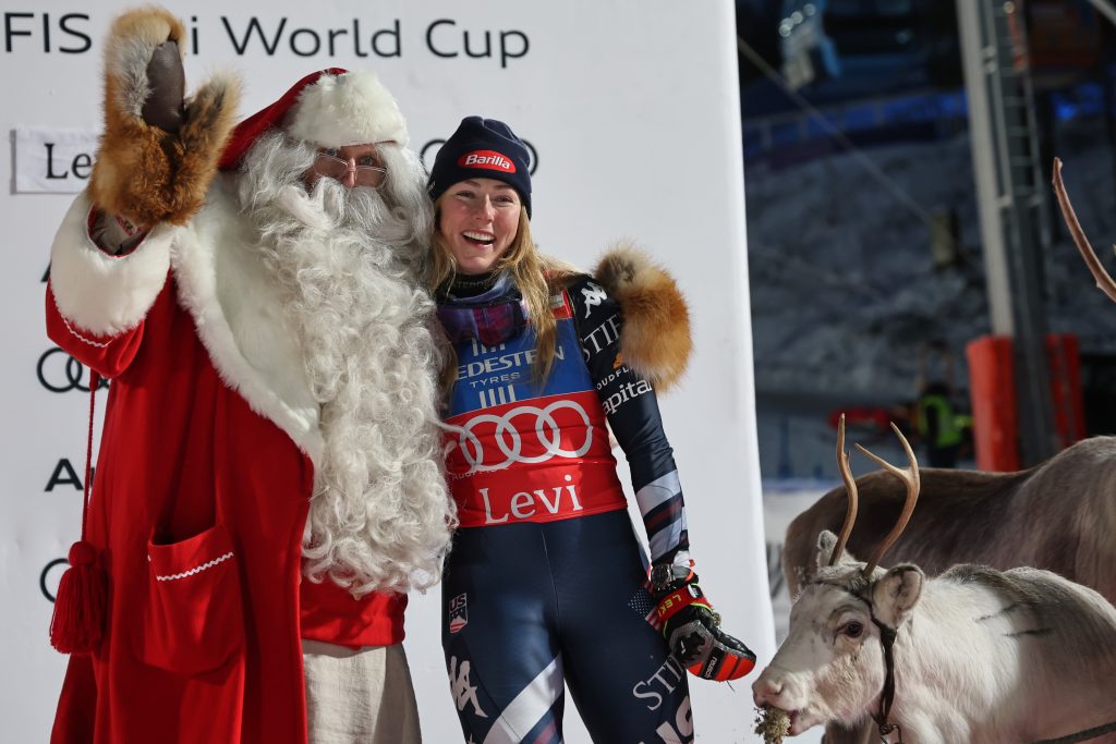 Mikaela Shiffrin blesti v slalomu in načrtuje božične praznike pred olimpijskimi igrami