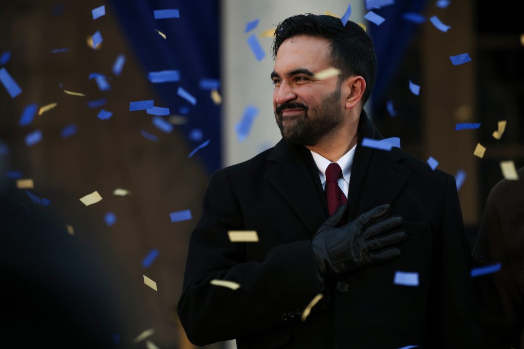Zohran Mamdani zaprisegel kot novi župan New Yorka
