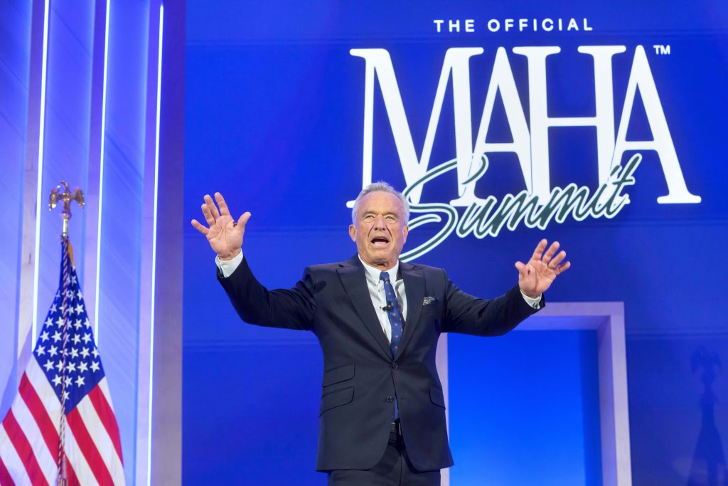 US cuts the number of vaccines recommended for every child