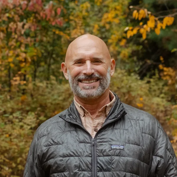 Writers on the Range: On their own, wolves walk into Washington State