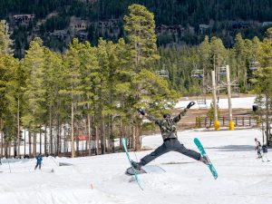 Breckenridge Ski Resort announces 2025-26 closing day, while Copper Mountain Resort extends