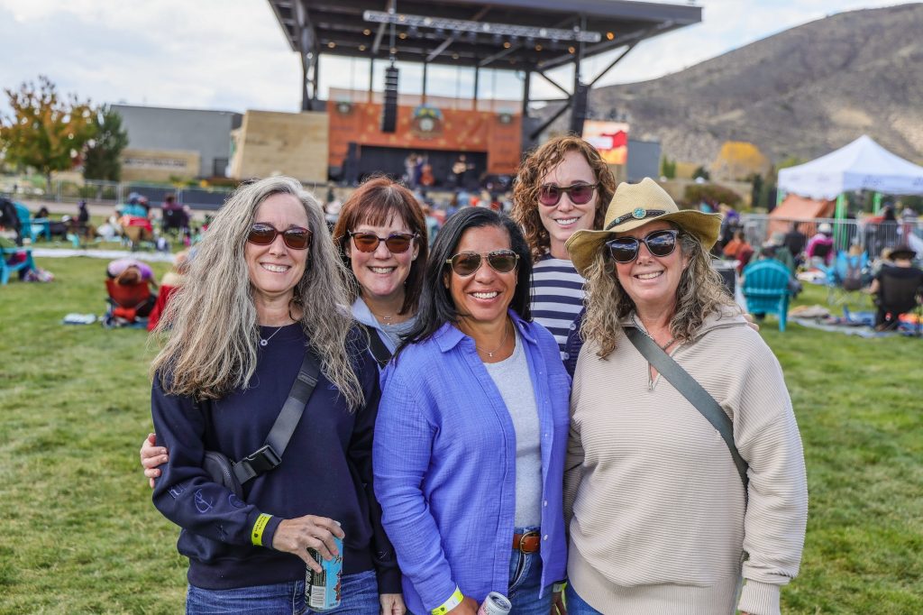 Mountain Social: FreeFall Bluegrass Festival