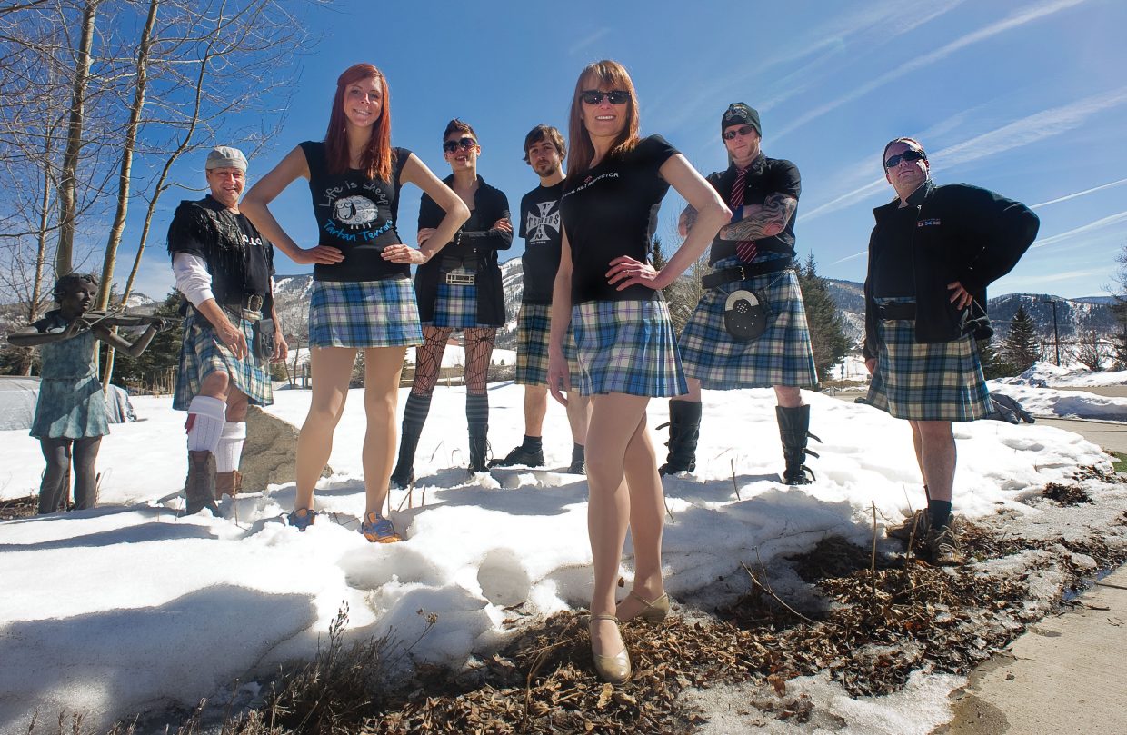 Tartan Terrors bring song, dance, jokes to pre-St. Patty's Day