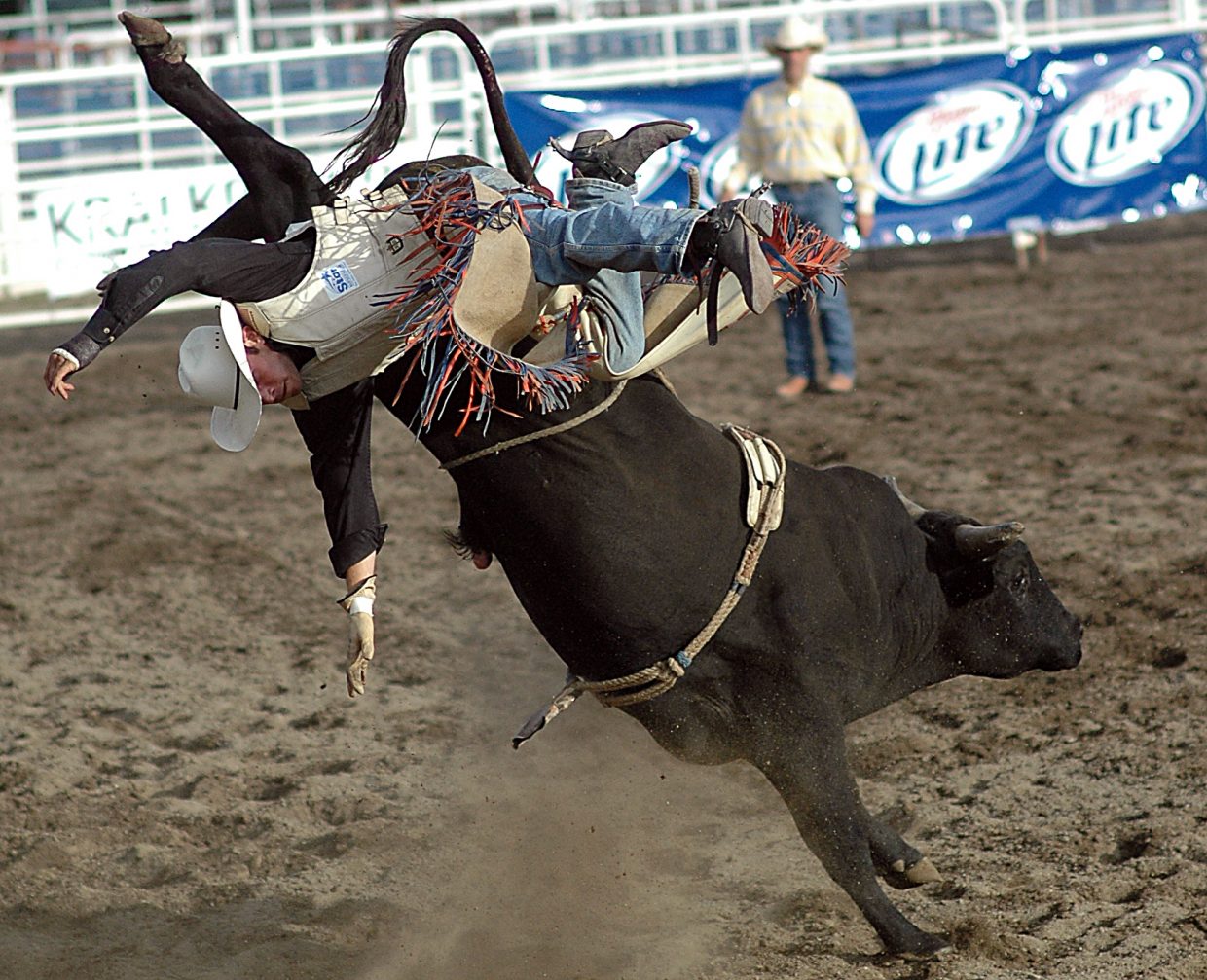 Chest Mount Bull Riding Texas cowboy rides high | SteamboatToday.com