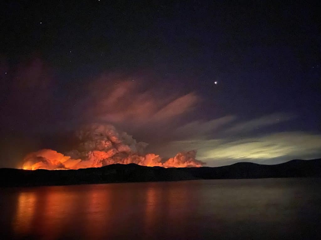 East Troublesome Fire in Grand County grows 100K acres overnight ...