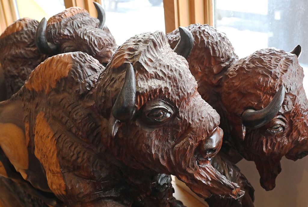 New gallery brings artists from around the world to Steamboat Springs