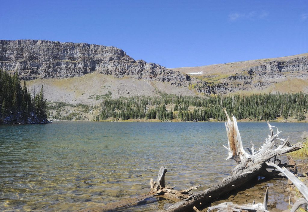 There’s a crappy situation in Colorado’s backcountry too many pooping