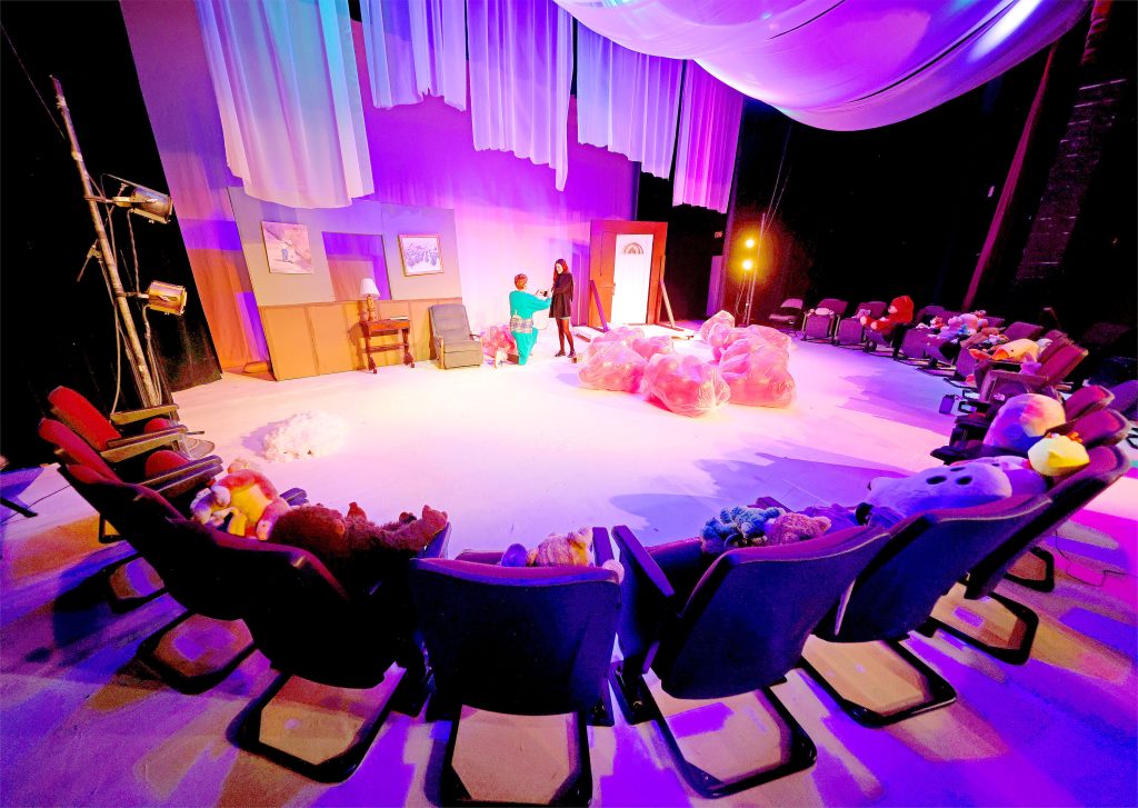 ‘Almost, Maine’ brings audience on stage to experience theater up close and personal