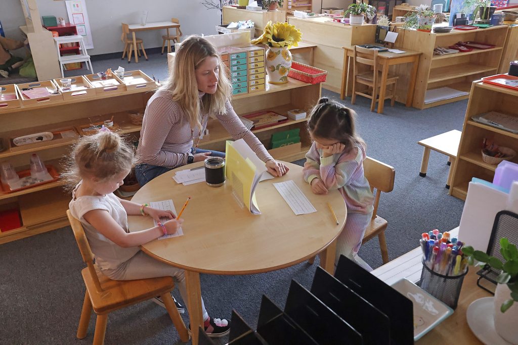 Colorado teachers report better working conditions, but concerns over artificial intelligence and high workloads persist