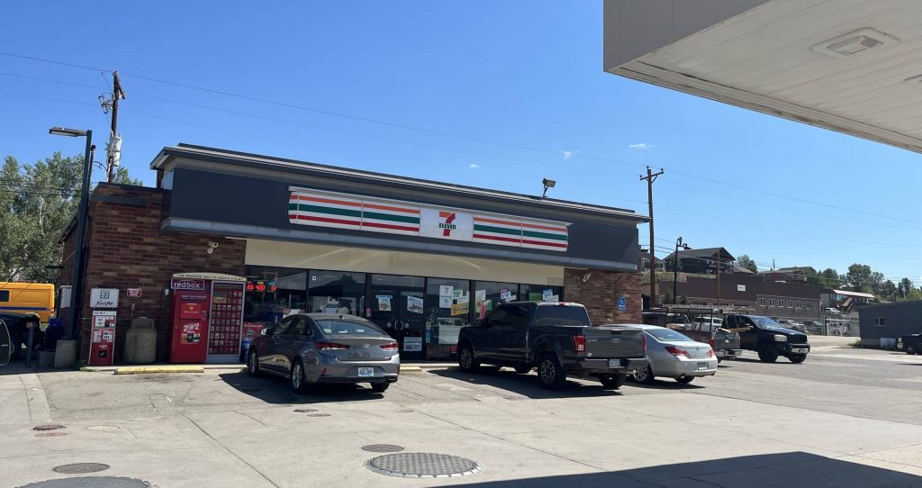 Granby Board of Trustees discusses liquor licensing requirements