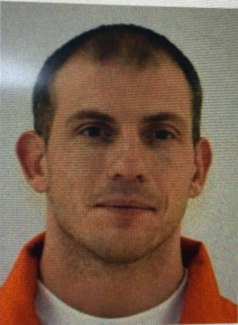 Update Authorities find man who ran from Kremmling traffic stop