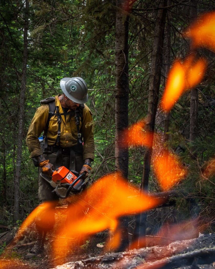 Crews preparing for more active week at Muddy Slide Fire after ...