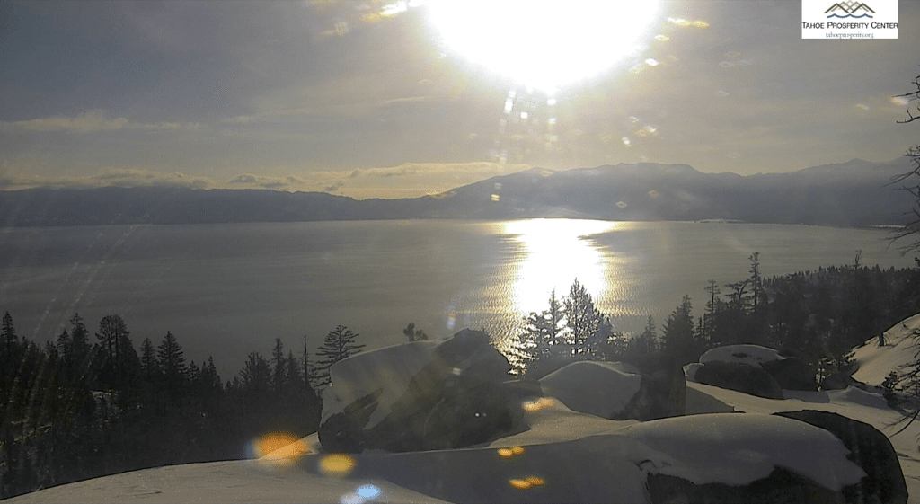 Winter storm remains on track to drop up to 3 feet of snow at Truckee ...