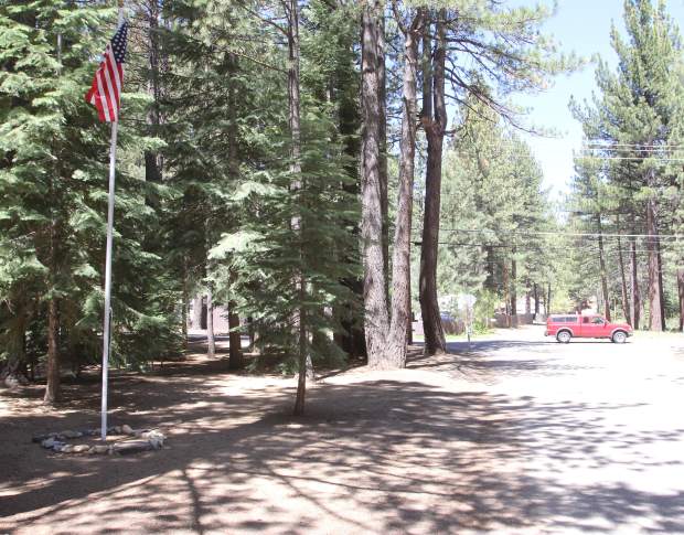 Sentimental U.S. flag nabbed before Memorial Day | TahoeDailyTribune.com
