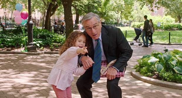 Movie review: ‘The Intern’ needs more work experience ...
