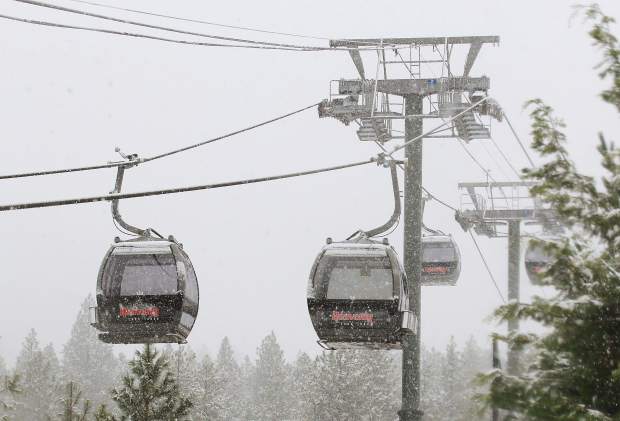 Heavenly maintenance team identifies Gondola problem; hopes to reopen this week - Vimarsana News