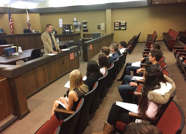 el-dorado-county-teen-court-seeking-youth-volunteers-in-south-lake-tahoe-tahoedailytribune-com