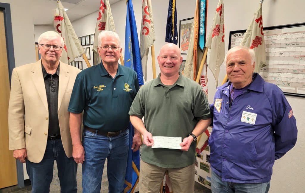 Tahoe Douglas Elks donates 1,000 from Crab Feed